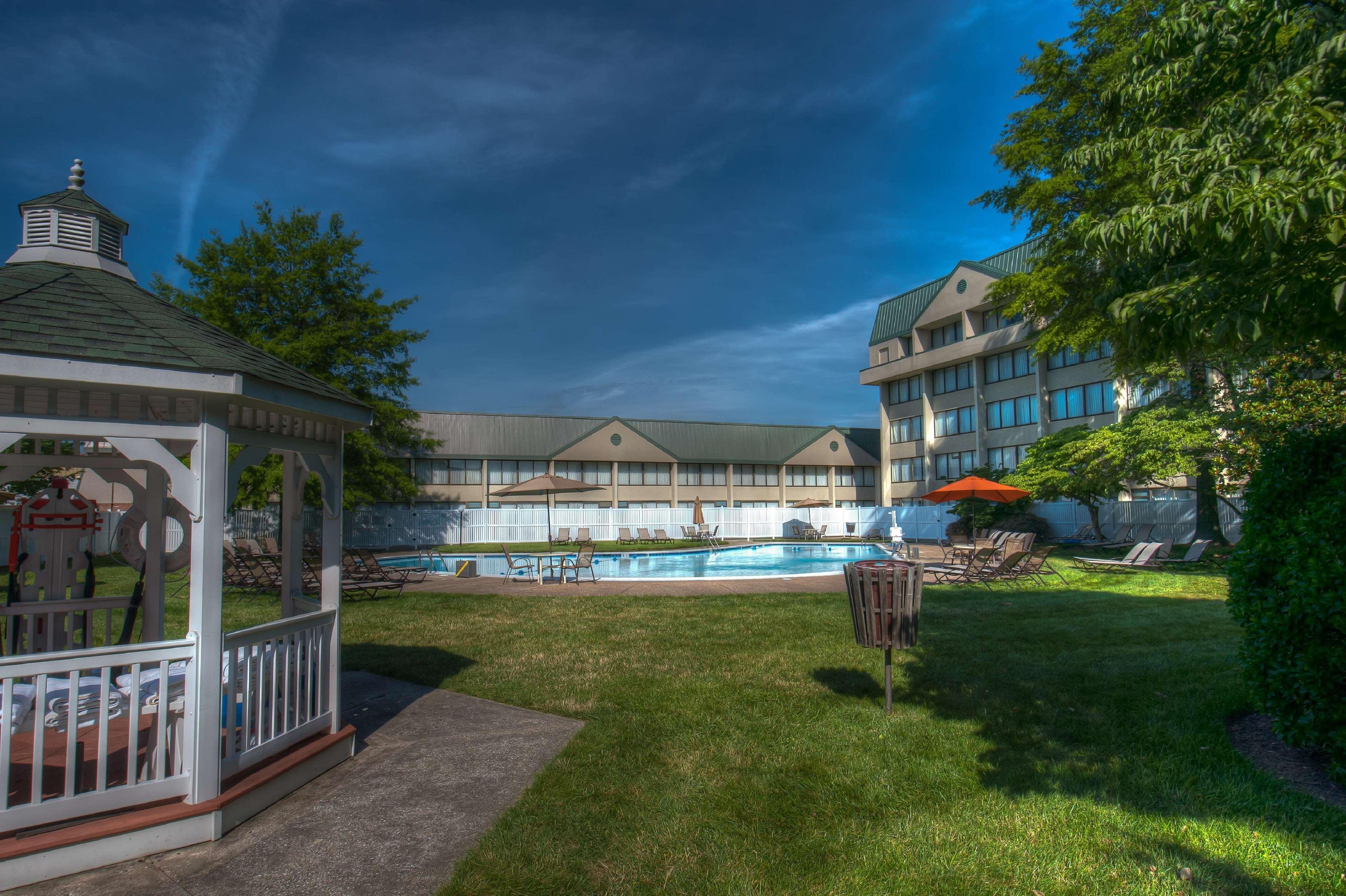 Doubletree By Hilton Baltimore North Pikesville Esterno foto