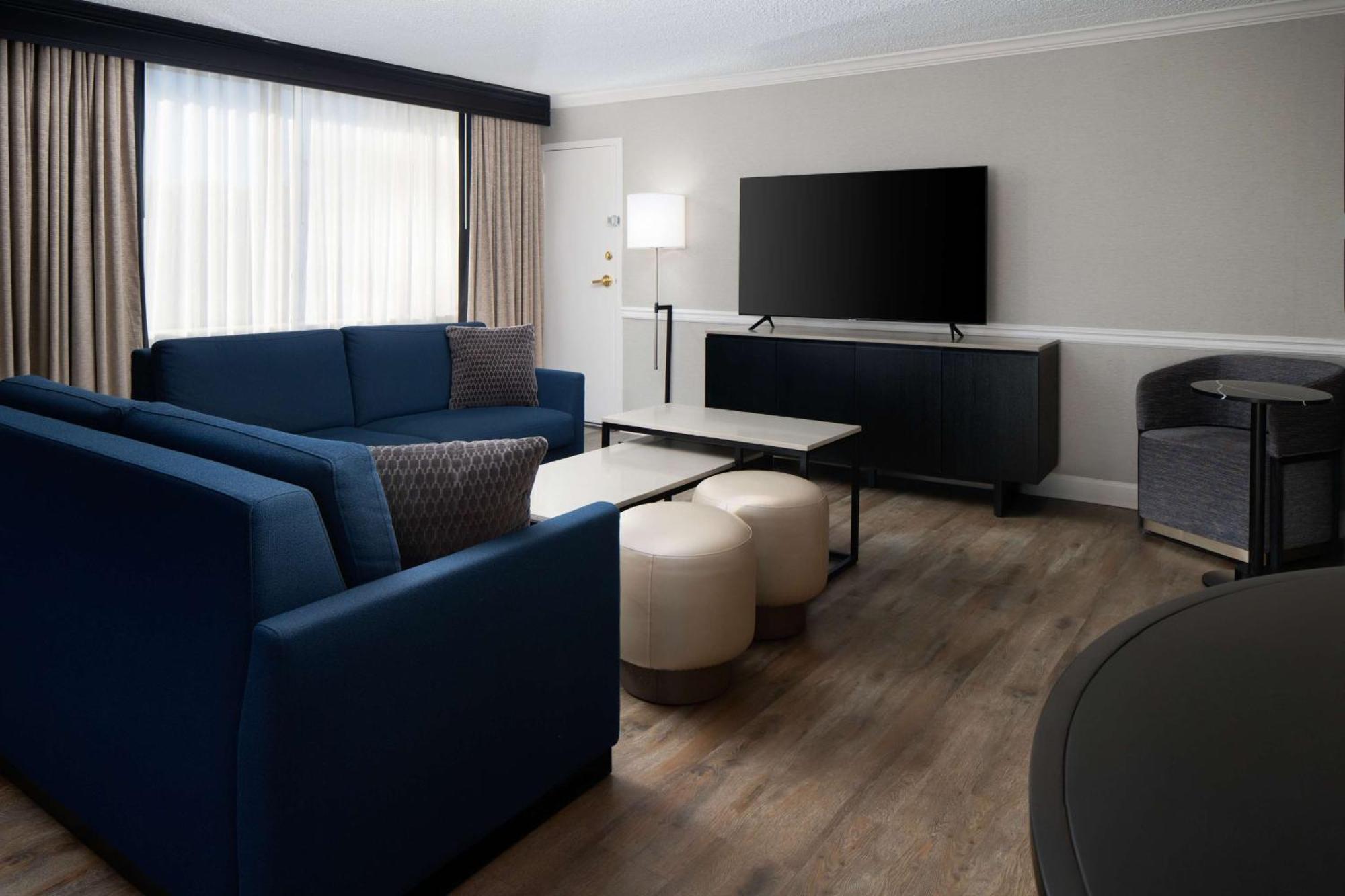 Doubletree By Hilton Baltimore North Pikesville Esterno foto